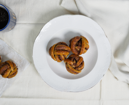 mini cinnamon buns